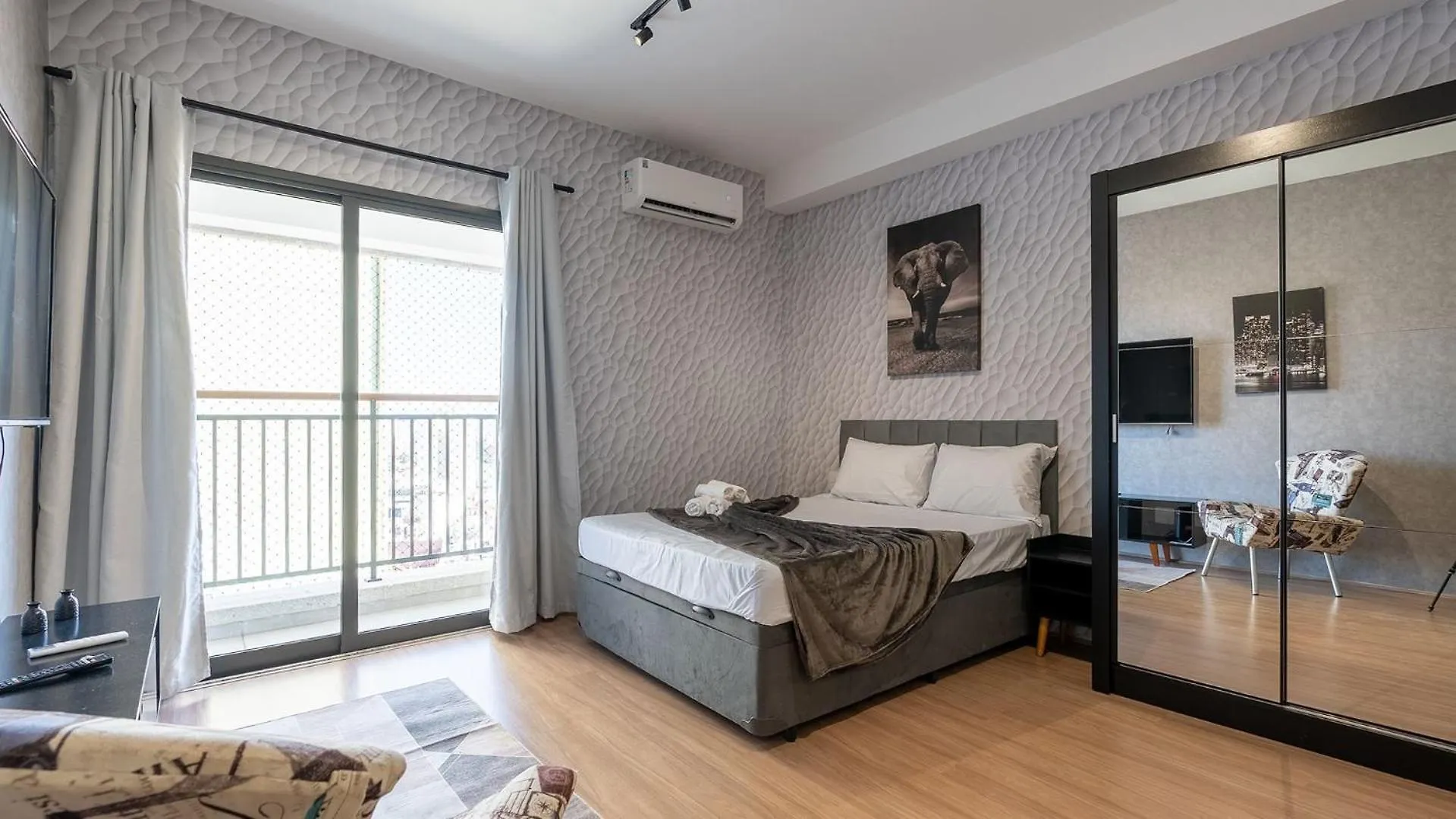 度假居 Alto Madalena - Studios De Luxo Com Piscina Panoramica 圣保罗 巴西