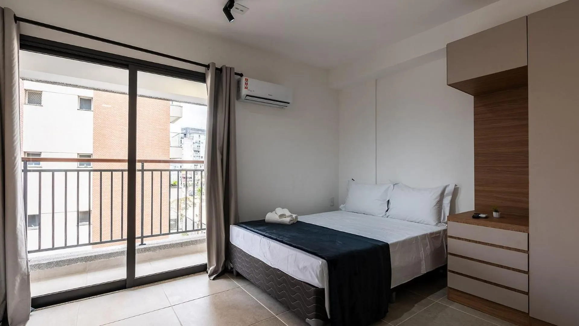 度假居 Alto Madalena - Studios De Luxo Com Piscina Panoramica 圣保罗